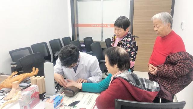 初冬养生正当时，家门口的中医健康服务你来了吗？