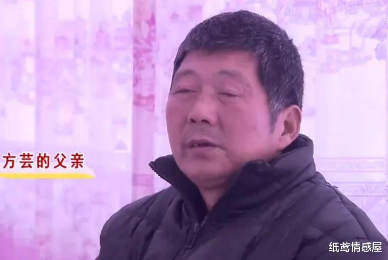 妻子生下双胞胎女儿后，被丈夫赶回娘家，满月酒上孩子们也出没现