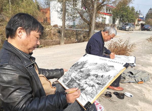 河南罗山画家下基层 采风画意展新颜