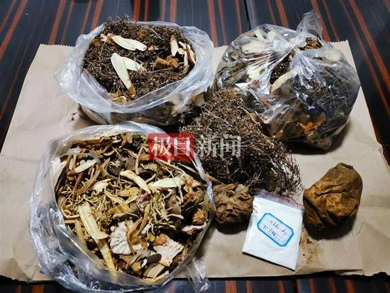 在南非感染奥密克戎的男子发声：身体已好转 正服用中药