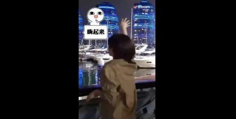 回忆杀！杨紫听到《家有儿女》BGM开心的手舞足蹈