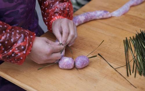 麻辣排骨做香肠 腊味届的“新宠儿”