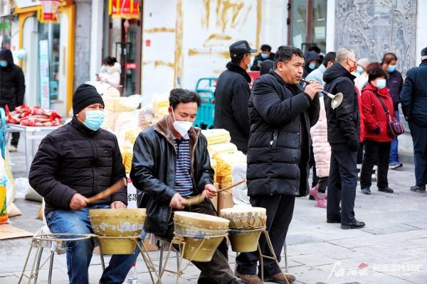 赶集了！赶集了！一起来看呼图壁热闹的集市！