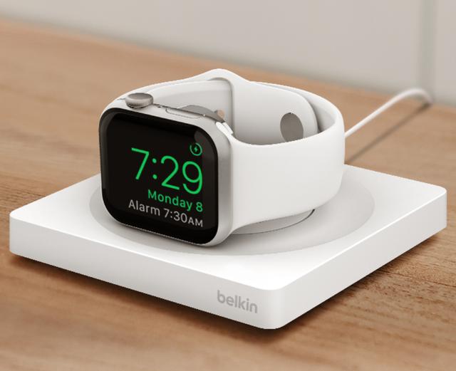 贝尔金 Apple Watch 7 快充充电器 BoostCharger Pro 上市