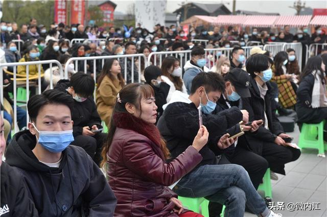 TA终于来了！内江市第二届声动甜城歌王大赛迎来首场海选