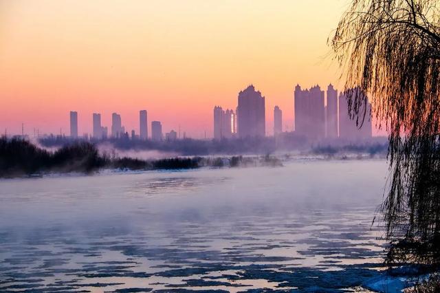 如梦如幻，雪后的兵团秒变童话世界