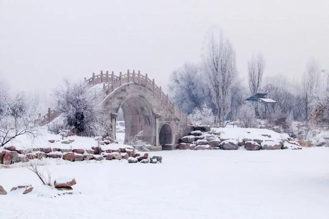 如梦如幻，雪后的兵团秒变童话世界