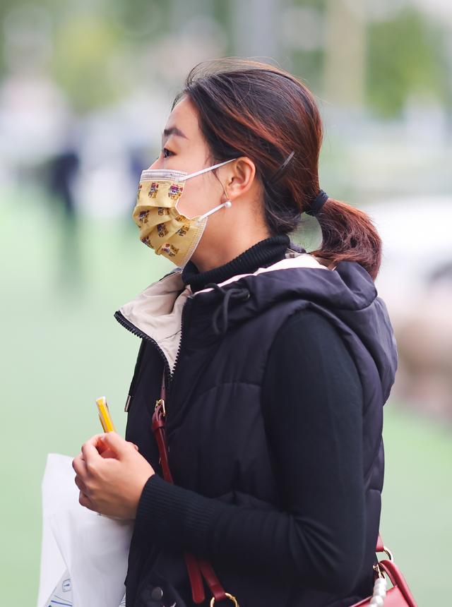 东莞战疫｜花式口罩走俏！疫情期间个人防护，口罩你选对戴对了吗？