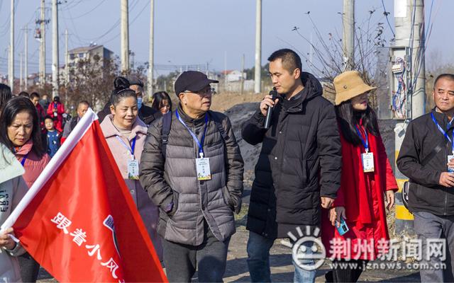 “走基层 看发展 跟着小风乡村行”首站走进江陵县熊河镇