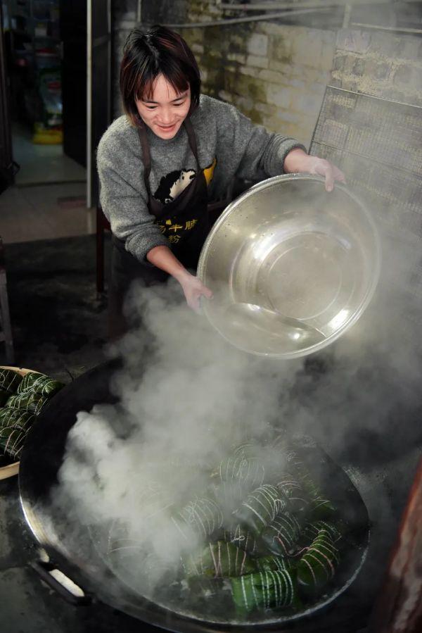 【玉城特搜】馅料铺满，齿颊生香！冬至吃这样的粽子才够味