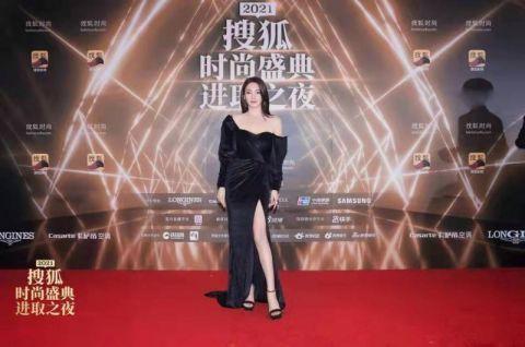 搜狐时尚盛典进取之夜开启 Angelababy闫妮等获“十年特别奖项”