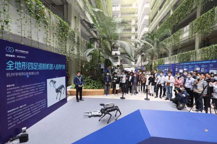 助力人工智能与机器人产业协同创新 第二届“清华大学国强研究院杯”双创大赛决赛在顺德举行