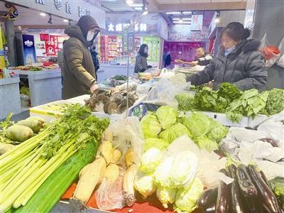 探访菜市场、超市：品种齐全库存充足 价格稳定配送正常