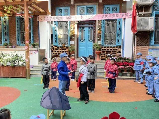 惠吉西幼儿园小朋友们“武装上阵”，用情景剧演绎红色革命故事
