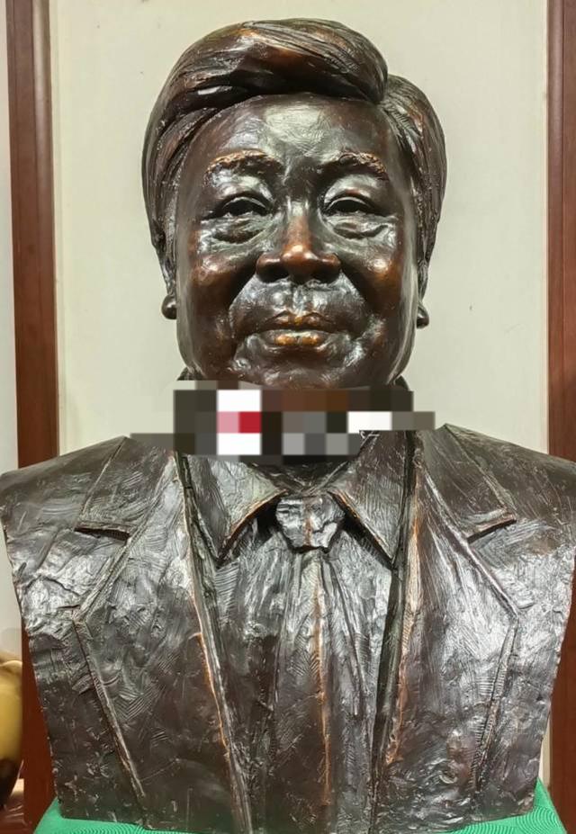 赵忠祥塑像将于1月16日揭幕 主持界30位人士将出席，网友问：这座雕像会放在哪？