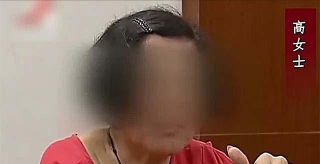 弟弟身患癌症，亲兄弟没一人管他，弟弟立遗嘱百万房产送外人妻子