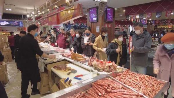 黄浦年味｜食品店里人声鼎沸，提前感受浓浓年味