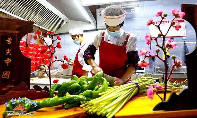 地道年“味”浓浓乡情