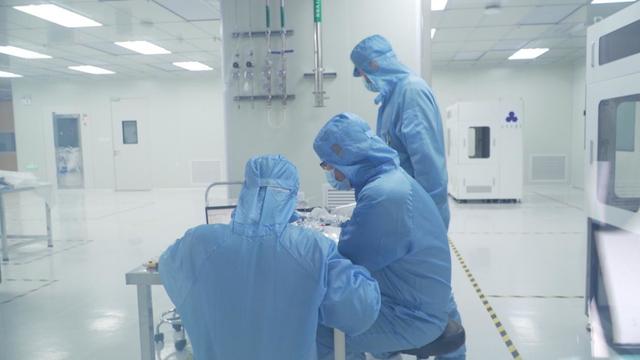 徐州经开区：原磊纳米材料先进制程镀膜设备制造中心项目正式投产