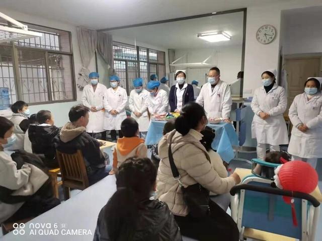 富源县中医医院康复医学科举行第一届儿童康复家长座谈会