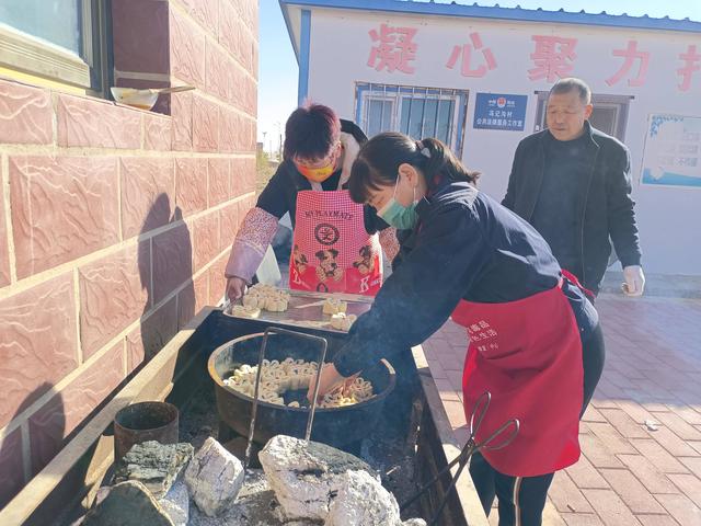 新春走基层 | 炉年馍 吃饸饹 小山村里年味浓