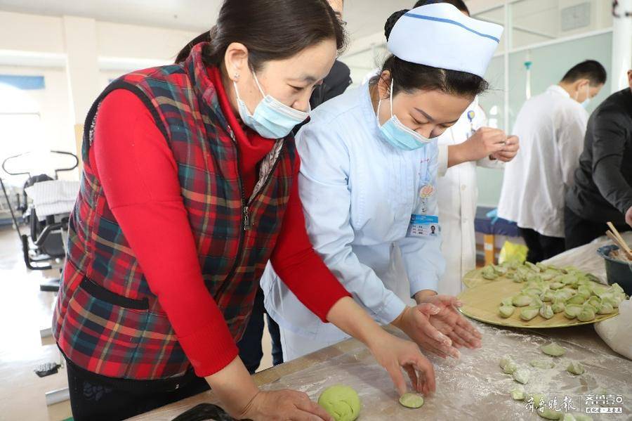 康复医学科病房里饺子飘香，济宁市二院患者这样过节心里暖