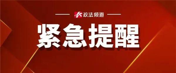 “腿都抽筋了！”1岁2个月宝宝右肺被卡死，医生跪地吹氧上演生死时速