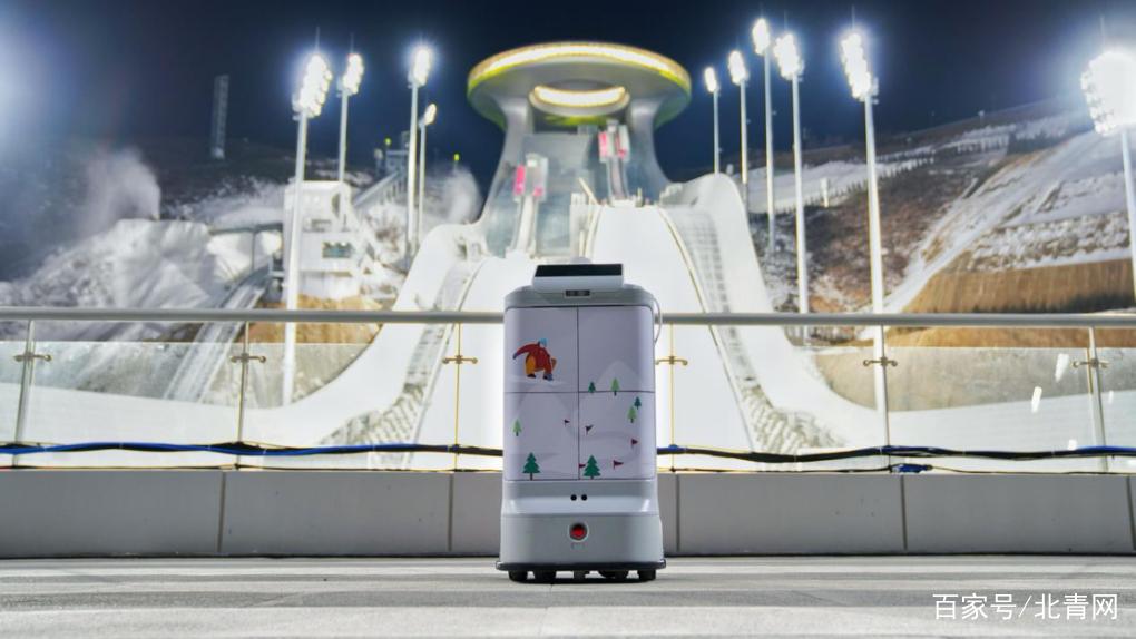 科技智慧奥运：九号机器人助力北京冬奥会智能化新体验