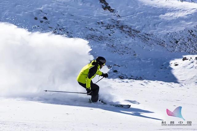 雪道尽头是骨科？滑雪受伤了该如何急救？这一点非常重要…