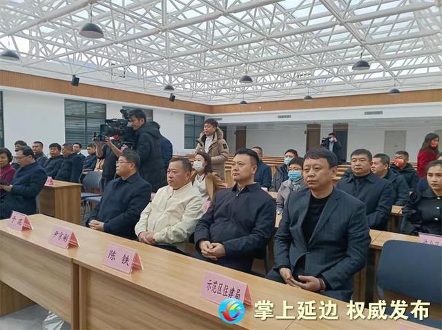 珲春东北亚国际商品城举行入驻企业集中签约仪式