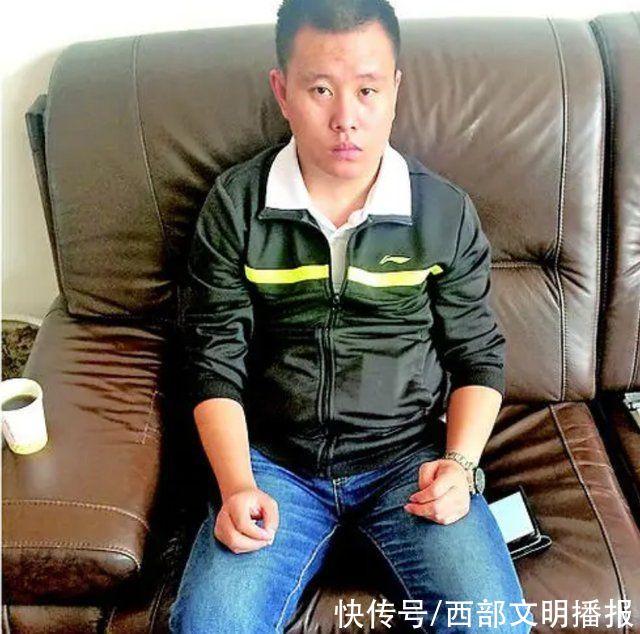 河北一男童4岁被拐，20年后寻亲，养父得知后大骂:连狗都不如