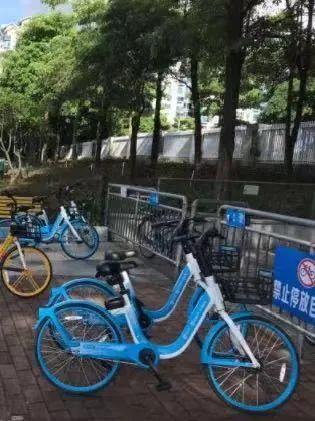 在上海的“橙黄青绿”共享单车族注意！再“霸道”你就关不上了！