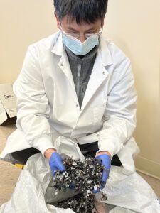 科研团队研发电池回收新技术，利用等离子体清理再生正极材料