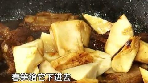 春季“菜王”，也是“刮油神器”！每天炒一盘，消食疏肝，缓解便秘！