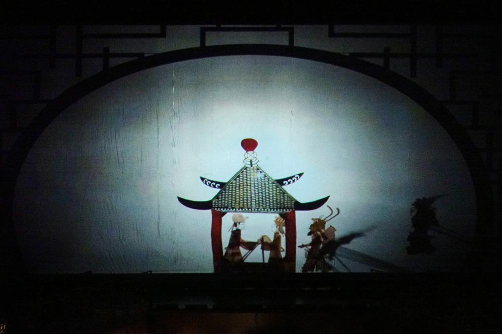 上海布达佩斯双城共演《微笑王国》：100年前的“中国王子”用微笑面对世界