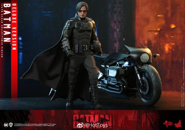 Hottoys《新蝙蝠侠》1/6蝙蝠侠人偶 售价1880元起