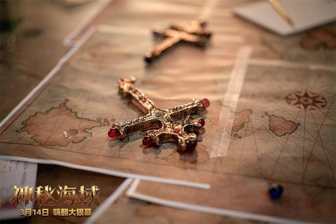 电影《神秘海域》曝中国独家“宝藏”预告和海报，荷兰弟高能夺宝开年炸爽来袭