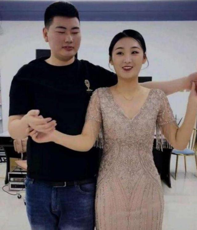 陈亚男离婚后回农村生活？清空与朱小伟恩爱日常，与大衣哥撕破脸