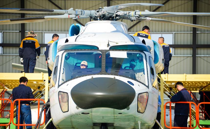 首飞在即！ “江西造”AC313A直升机地面试验平台开车成功