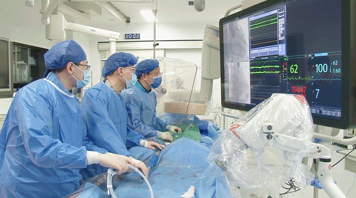 全国首例新型瓣膜系统植入术在厦门大学附属心血管病医院完成
