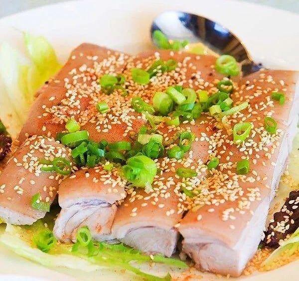 「每日揾食」顺德这道均安蒸猪曾上《舌尖上的中国》，肥而不腻，满口肉香