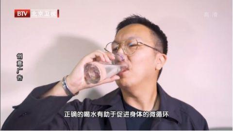 大脑“最怕”你做这些事，看完赶紧改！一分钟健脑操，每天动动手就行！