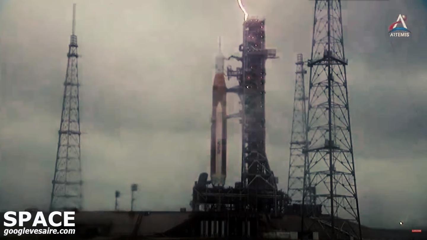 先遭雷劈，再遇延期：NASA 登月项目 SLS 最后一次测试宣布推迟