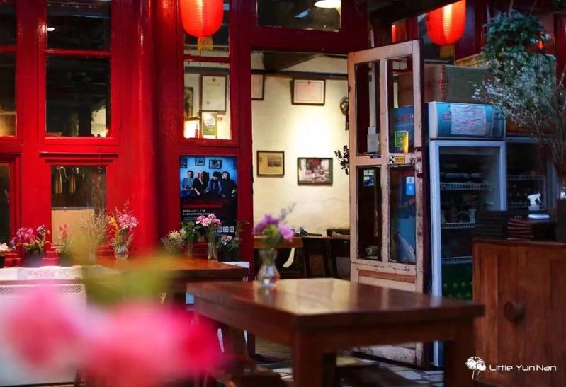 在北京市中心开了三家分店的小餐厅，两次新店开业都遇上疫情带来的“寒冬”