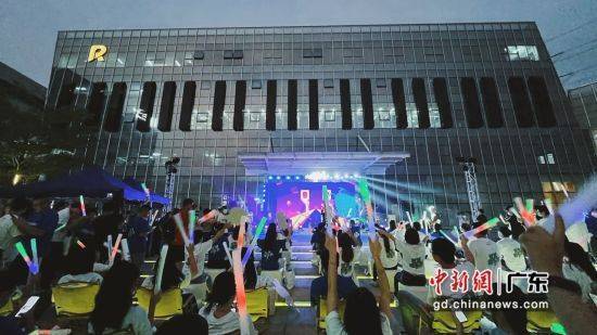 2022年花城音乐节“摇滚之夜”让青年感受音乐魅力