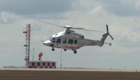 我国先进多用途直升机AC352完成功能和可靠性试飞