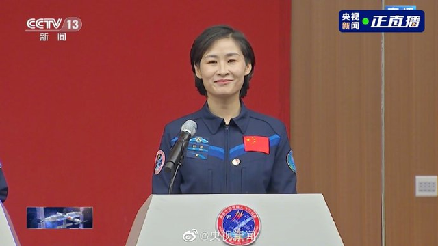 刘洋：这次任务期间，中国人第一次在太空为祖国庆生