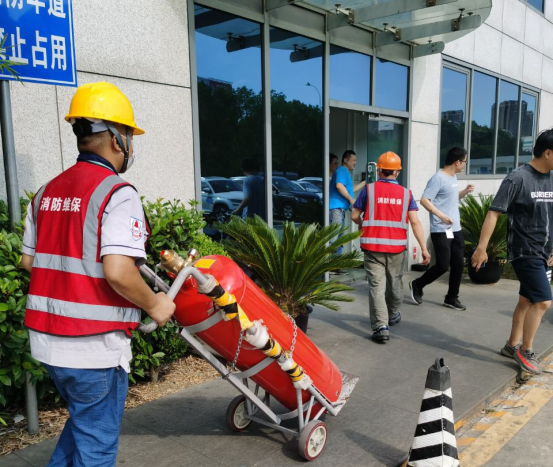 念海消防为优美科提供消防气瓶检测充装服务