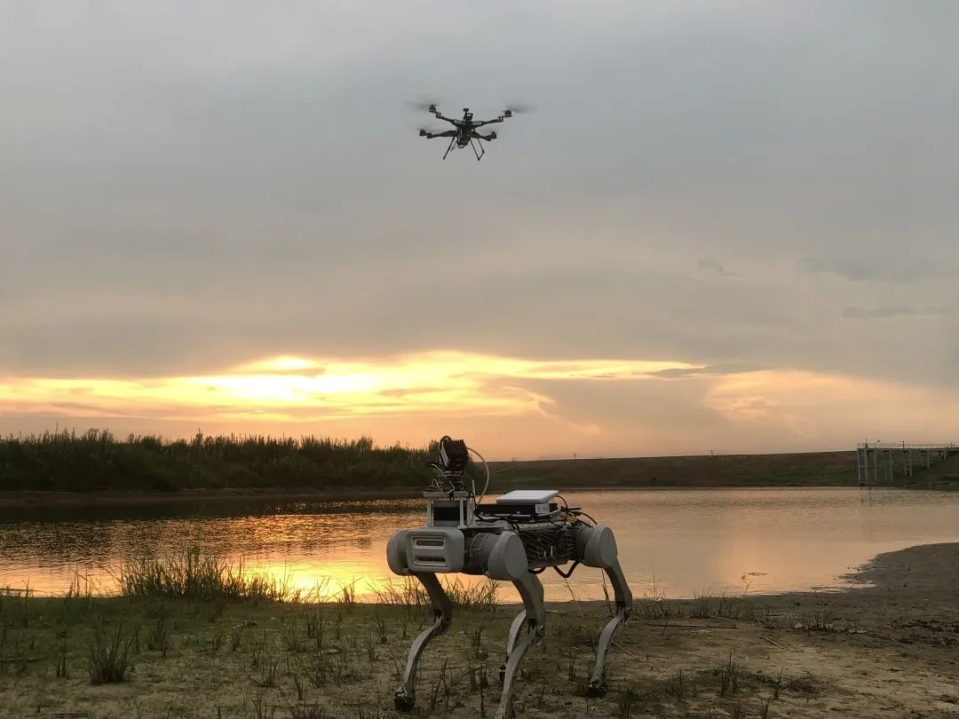 机器狗无人机配合 国内首个堤防险情巡查成套技术装备亮相
