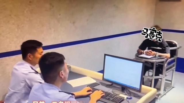 安徽一入室盗窃团伙被抓，民警在手机上发现搜索记录笑翻了